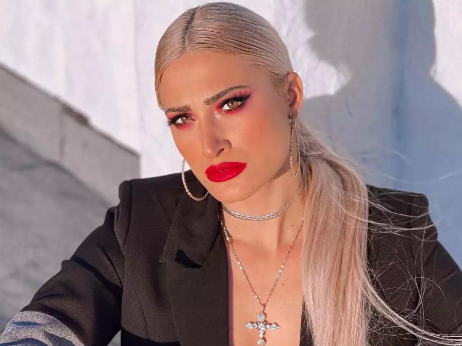 «Θα πενθήσω όπως θέλω εγώ» – Το ξέσπασμα της Ιωάννας Τούνη για τον θάνατο της μητέρας της