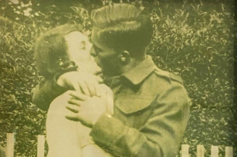 «Δεν υπάρχει αφεντικό στη σχέση μας»: Είναι 100 κι 102 ετών και μόλις γιόρτασαν 81 χρόνια γάμου