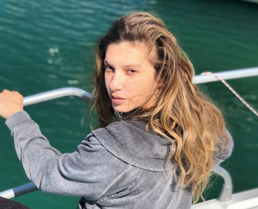 Σύλβια Δεληκούρα : «Κλειδώθηκα στο μπάνιο για να μη γεννήσω το παιδί με ωροσκόπο που δε μου άρεσε»