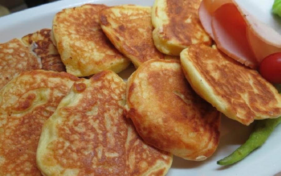 Αφράτες τηγανίτες γιαουρτιού: Γρήγορα και εύκολα μόνο με 4 υλικά – Πεντανόστιμο αποτέλεσμα