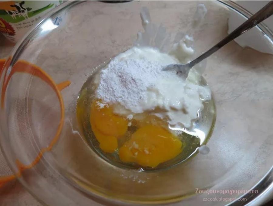 Αφράτες και λαχταριστές τηγανίτες με γιαούρτι – Τα 4 υλικά που θα χρειαστείτε