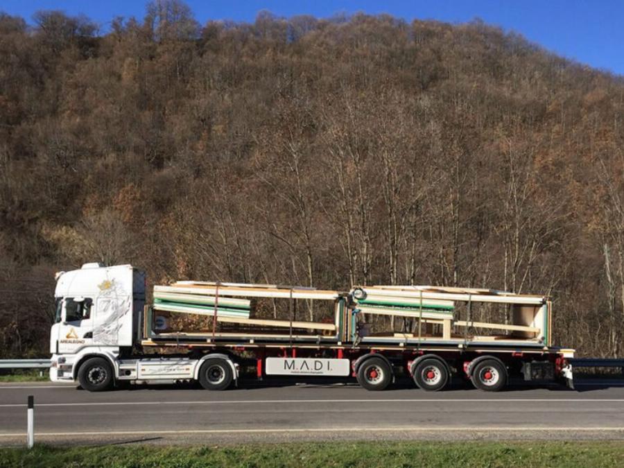 Αναδιπλούμενο σπίτι: Κοστίζει 27.000€, χτίζεται σε 6 ώρες, το εσωτερικό του είναι υπερλούξ και  θεωρείται η επιτομή του design