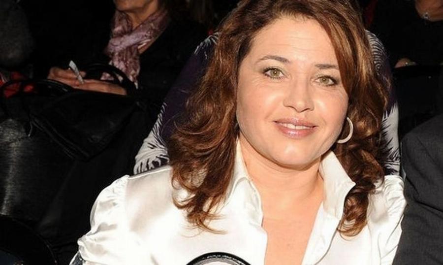 Νικολέττα Βλαβιανού: Η ηλικία που κρατά μυστική, οι απιστίες, το «όχι» σε 2ο γάμο, οι κατακτήσεις και η βάφτιση του εγγονιού της