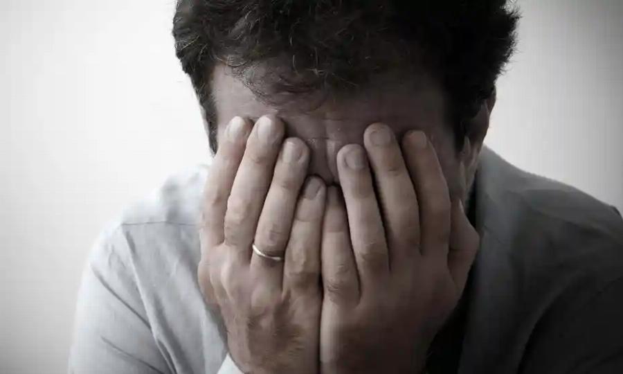 Έρευνα στην Ελλάδα: Τρεις στους 10 έλληνες τρώνε ξύλο από τη γυναίκα τους σύμφωνα με νέα έρευνα