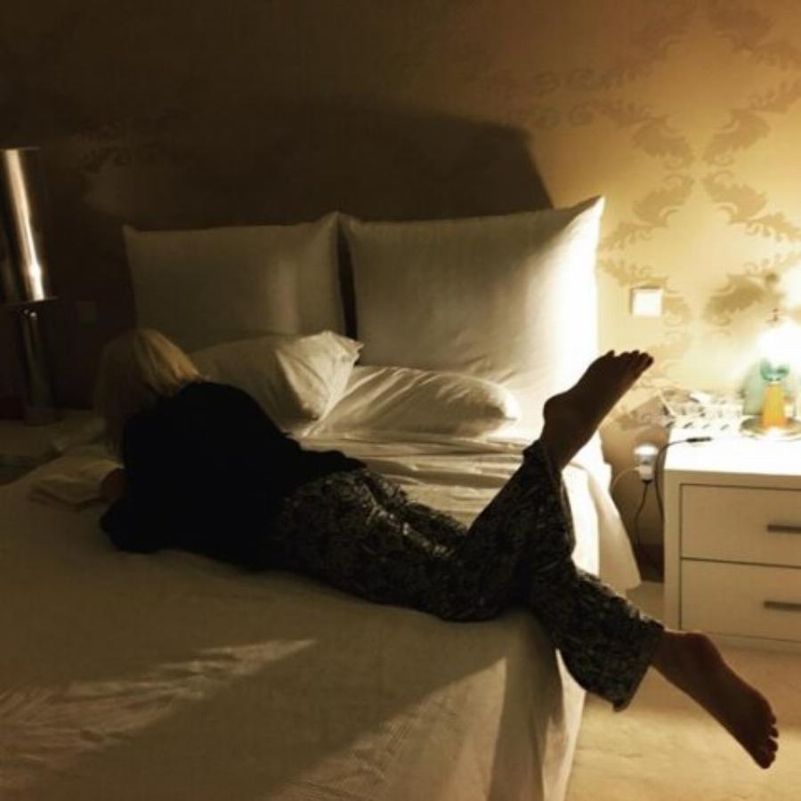 Ρούλα Κορομηλά: Εικόνες από την πολυτελή μεζονέτα της πρώην παρουσιάστριας στην Κηφισιά – Η πισίνα και ο ονειρικός κήπος