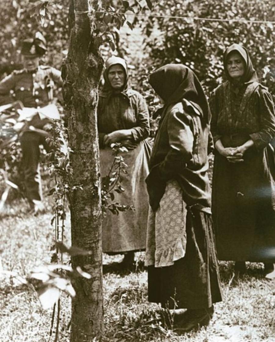 Οι Άγγελοι του Ναγκιρέβ: Οι γυναίκες που διέπραξαν 300 δολοφονίες σε ένα χωριό –  Δηλητηρίασαν τους συζύγους για να μη χάσουν τους εραστές