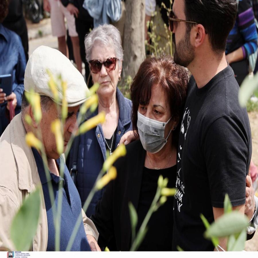 Δίκη Ζάκ Κωστόπουλου: Επεισόδιο με την μητέρα του Παύλου Φύσσα στο δικαστήριο