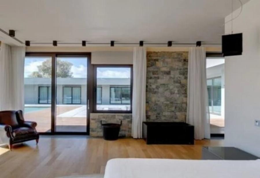 Αθηνά Ωνάση: Η υπερπολυτελής βίλα των 15 εκατομμυρίων δίπλα στην Αθήνα που εσωτερικά είναι ο ορισμός της χλιδής