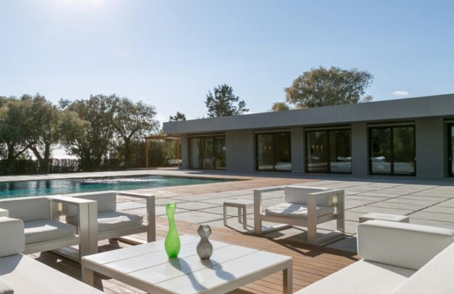 Αθηνά Ωνάση: Η υπερπολυτελής βίλα των 15 εκατομμυρίων δίπλα στην Αθήνα που εσωτερικά είναι ο ορισμός της χλιδής