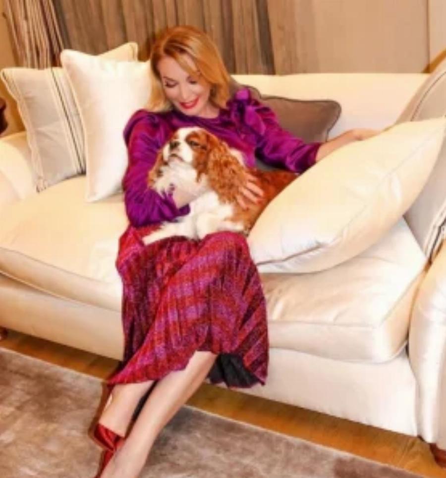 Τατιάνα Στεφανίδου – Νίκος Ευαγγελάτος: Το «χρυσό» 3όροφο σπίτι στην Κηφισιά που έχει… τα πάντα