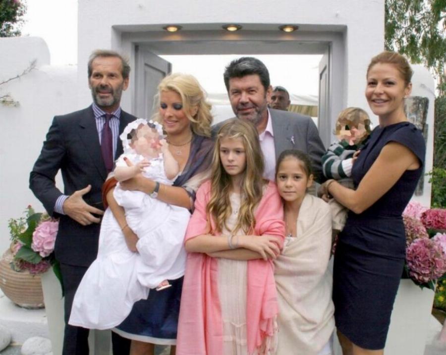 Ελένης Μενεγάκη: Η βάπτιση της κόρης της Βαλέριας, ο παραμυθένιος στολισμός και η νονά Τζένη Μπαλατσινού