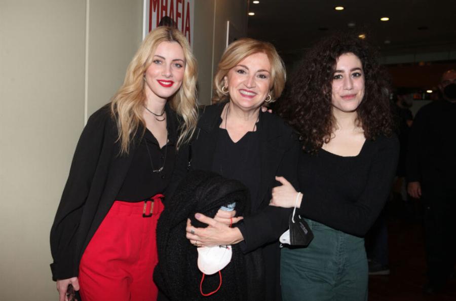 Υρώ Μανέ: Η σπάνια δημόσια έξοδος με την 24χρονη κόρη της, Φαίδρα και η τρυφερή κοινή φωτογραφία τους