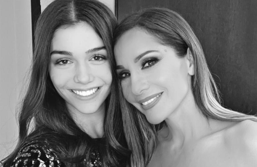 Δέσποινα Βανδή: “Είμαι μια περήφανη και πολύ τυχερή μάνα, δεν θα μπορούσαν να έχω καλύτερα παιδιά”