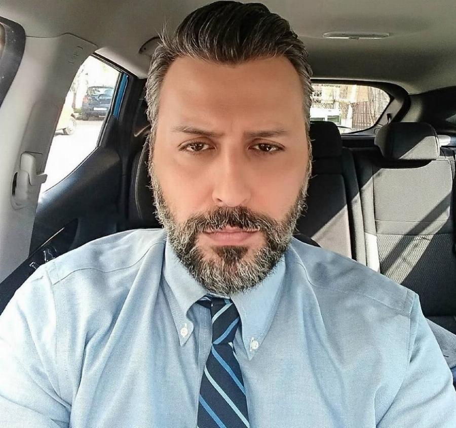 Γιάννης Καλλιάνος: Η γυναίκα της ζωής του, οι  αρραβώνες στα 42, η ενασχόληση με την πολιτική και η νοσηλεία του πατέρα του