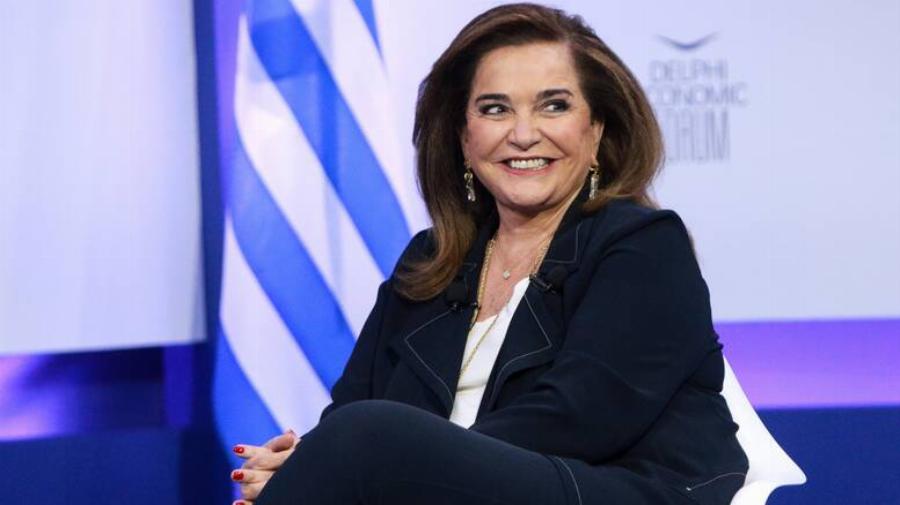 Ντόρα Μπακογιάννη: «Δε νομίζω να αμφισβητεί κανείς τον Πρωθυπουργό»