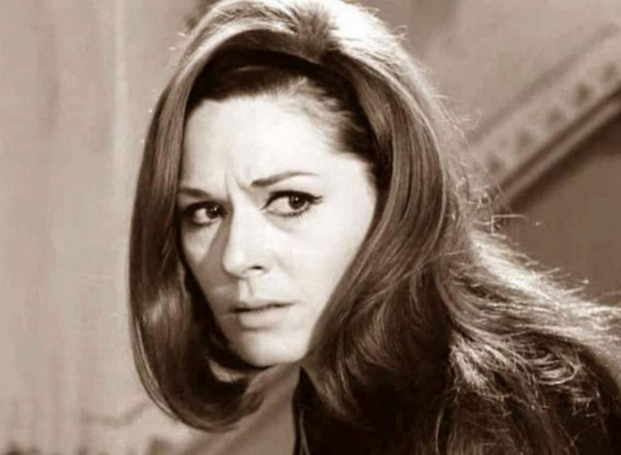 Μάρθα Βούρτση: Η βασίλισσα του δράματος, η φιλμογραφία της, η μυστική προσωπική ζωή, η εταιρεία παραγωγής και η απόφαση να απομονωθεί