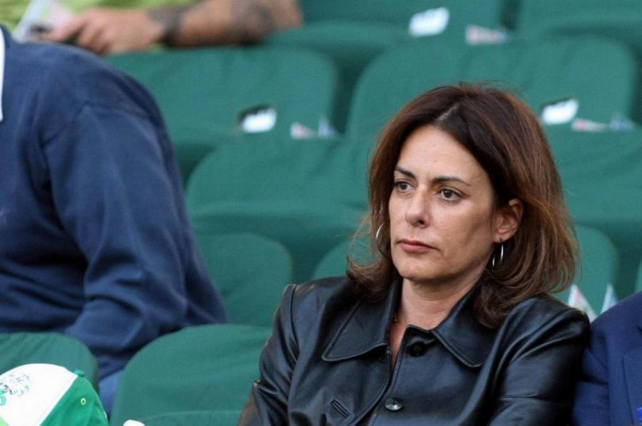 Το αξέχαστο κείμενο της Ρίκας Βαγιάνη για τις μαμάδες της εξωσωματικής και τη δεύτερη Κυριακή του Μάη