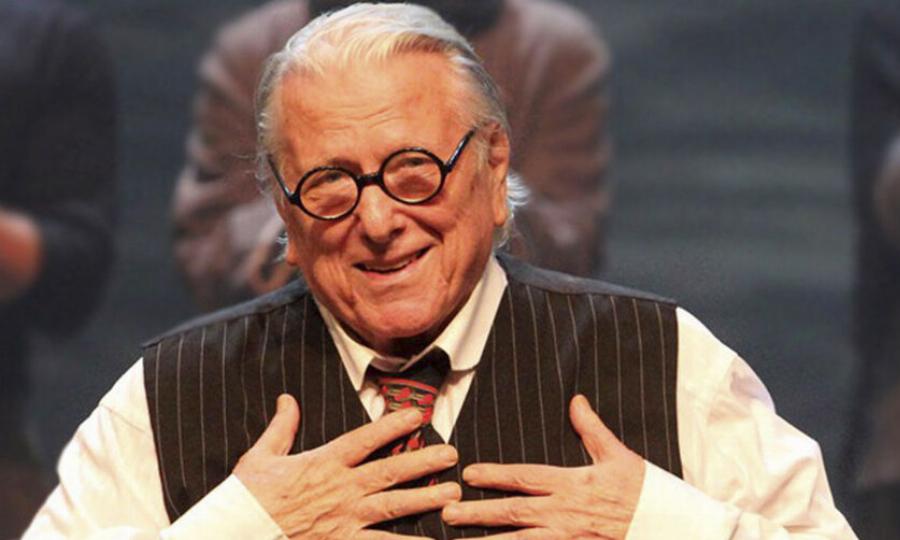 Κώστας Βουτσάς: Αυτές είναι οι 8 θρυλικές ατάκες του κορυφαίου ηθοποιού, που άφησαν εποχή