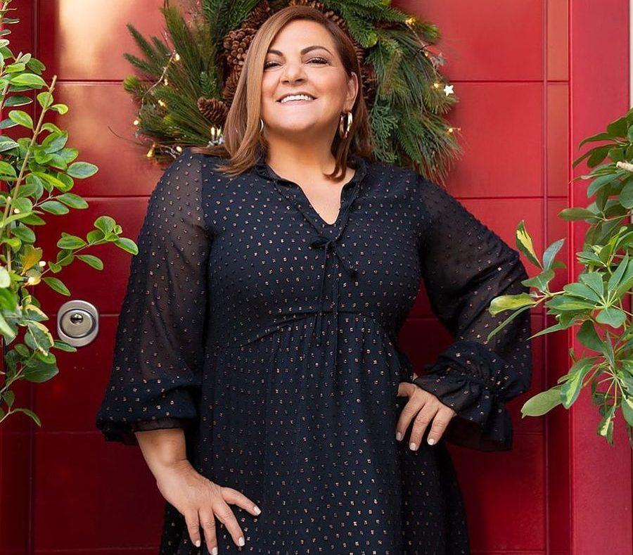 Βίκυ Σταυροπούλου: «Χώρισα και βρέθηκα από καλοπαντρεμένη, άφραγκη, φοιτήτρια στη σχολή με ένα μωρό»