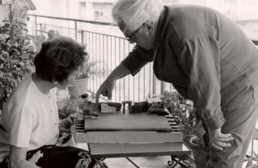 Δόρα Στράτου: Ποια είναι η γυναίκα που προσπάθησε να σώσει τους ελληνικούς παραδοσιακούς χορούς