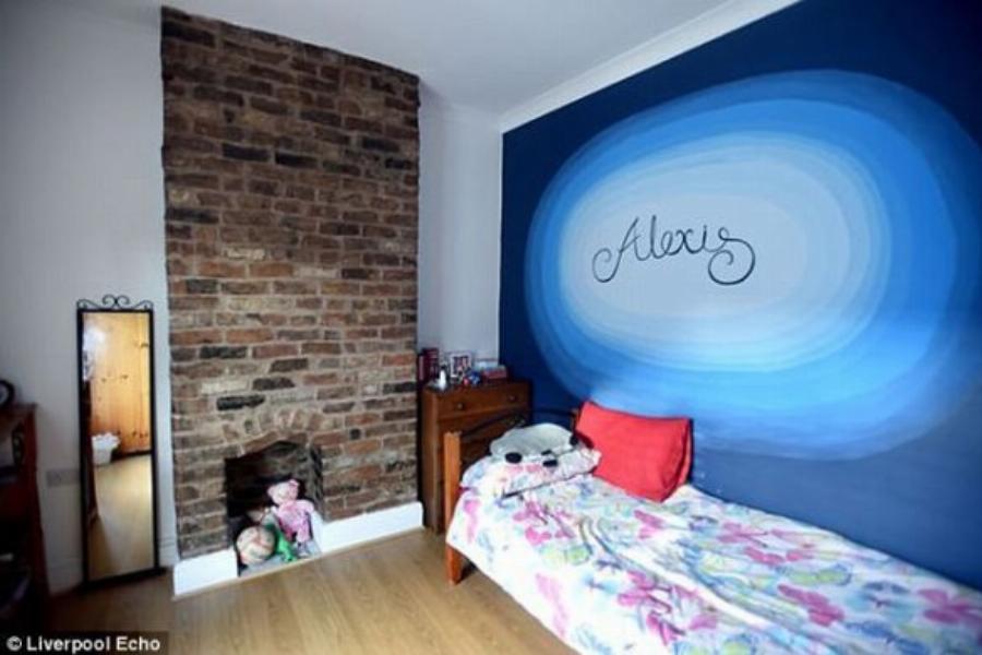 Σπίτι ερειπωμένο: Ζευγάρι αγόρασε σπίτι με 1€ και το μεταμόρφωσε σε πραγματικό παλάτι