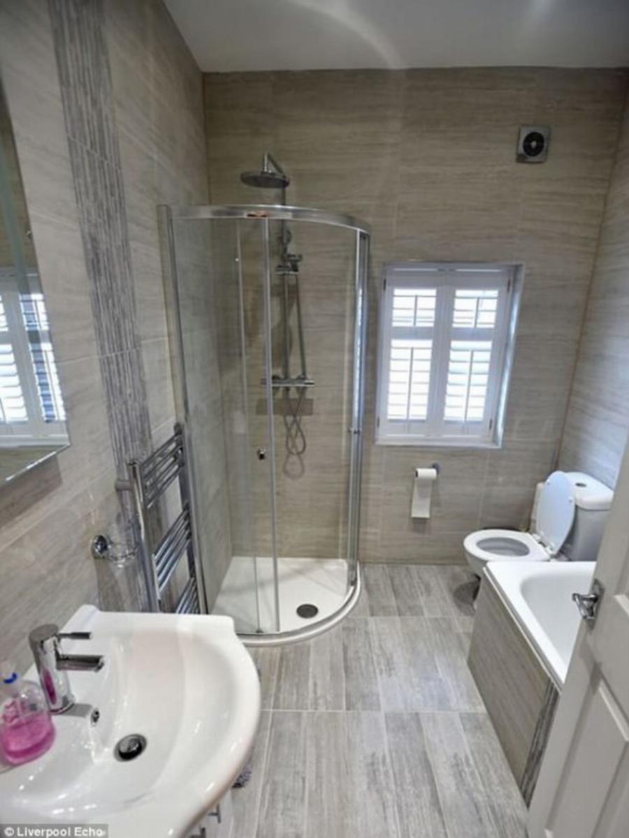 Σπίτι ερειπωμένο: Ζευγάρι αγόρασε σπίτι με 1€ και το μεταμόρφωσε σε πραγματικό παλάτι