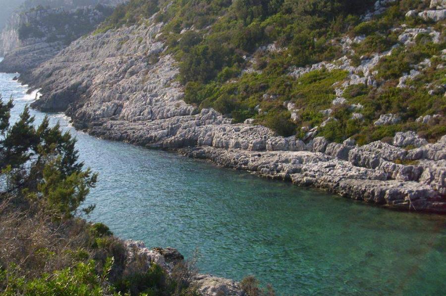 Παξοί: Το νησί με τα καταγάλανα νερά που πρέπει να επισκεφτείς οπωσδήποτε το φετινό καλοκαίρι