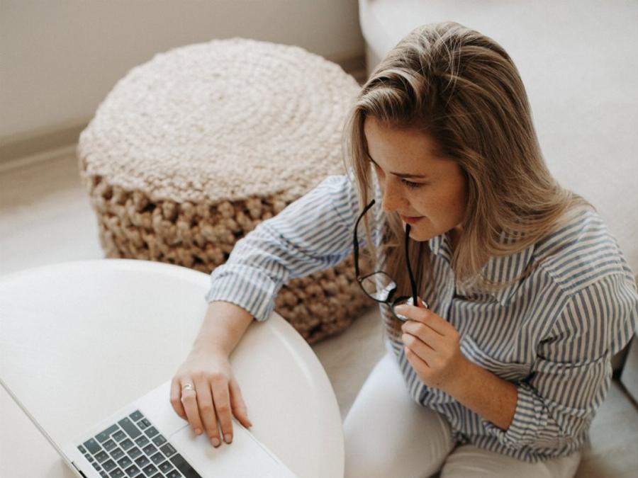 Ισπανία: Γίνεται η πρώτη ευρωπαϊκή χώρα που θα χορηγεί τριήμερη άδεια για την περίοδο