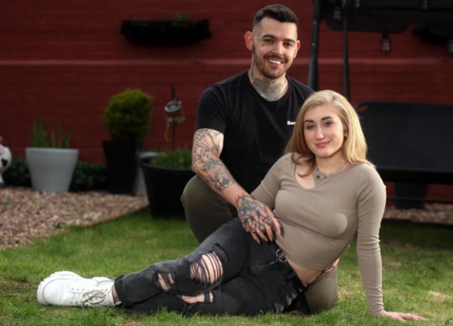 Βρετανία: «Η γυναίκα του φταίει», λέει η Ουκρανή που έφυγε με τον Βρετανό οικογενειάρχη που την φιλοξένησε