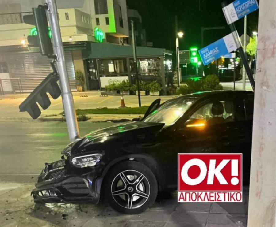 Τροχαίο ατύχημα για τον Γιώργο Σαμπάνη και την σύντροφο του Ιωάννα Σαρρή – Οι πρώτες εικόνες από το σοκαριστικό τροχαίο