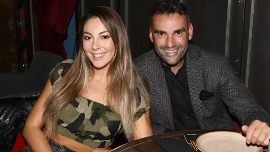 Λάμπρος Χούτος: Το πρώτο επαγγελματικό συμβόλαιο στα 15, η συμμετοχή στο Survivor και ο χωρισμός, ένα βήμα πριν τον γάμο