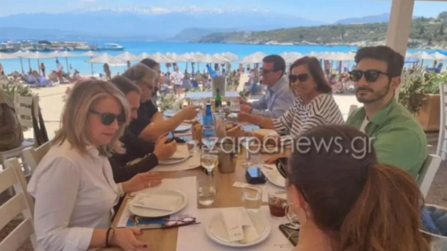 Χανιά: Μπακογιάννη και Βενιζέλος στο ίδιο τραπέζι για θαλασσινά