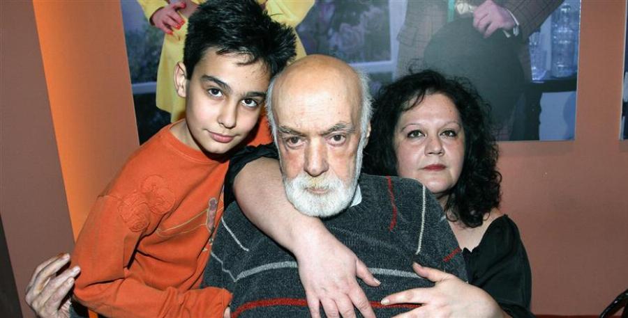 Ανδρέας Μπάρκουλης: Ο ζεν πρεμιέ του ελληνικού κινηματογράφου, τα ναρκωτικά, οι 3 γάμοι, η τελευταία επιθυμία του και η διαθήκη