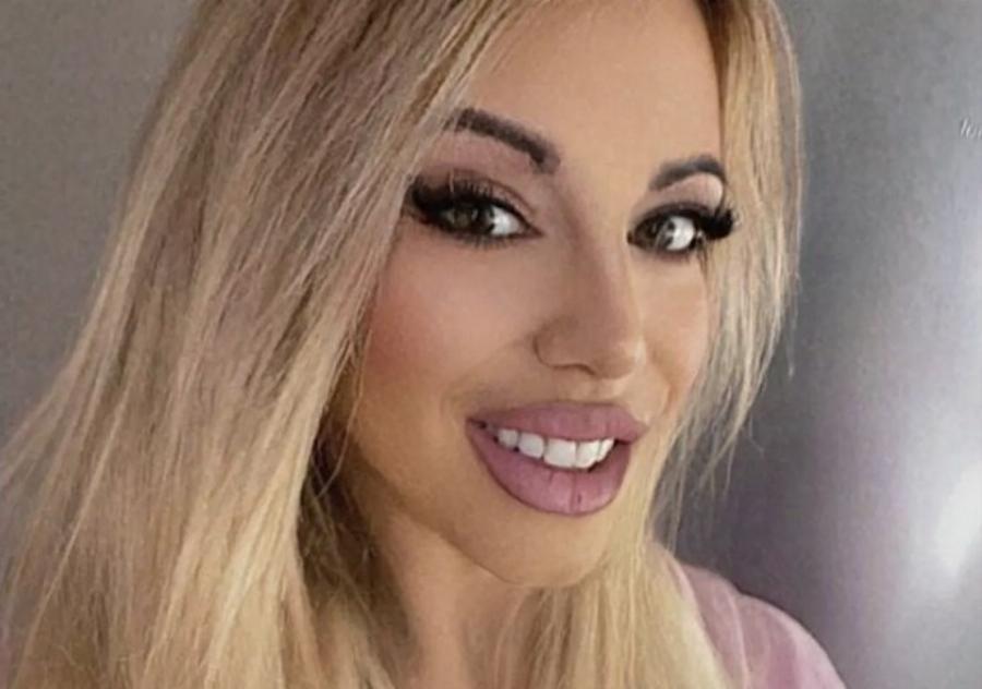 Η πρώτη αντίδραση της Έλενας Αθανασοπούλου  μετά την ανάρτηση του σκηνοθέτη που κατηγορεί για βιασμό