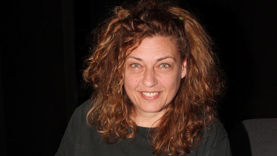 Φαίη Κοκκινοπούλου: Τα δύσκολα εφηβικά χρόνια, η σχέση με τον Καφετζόπουλο, ο λόγος που δεν παντρεύτηκαν και ο γοητευτικός γιος