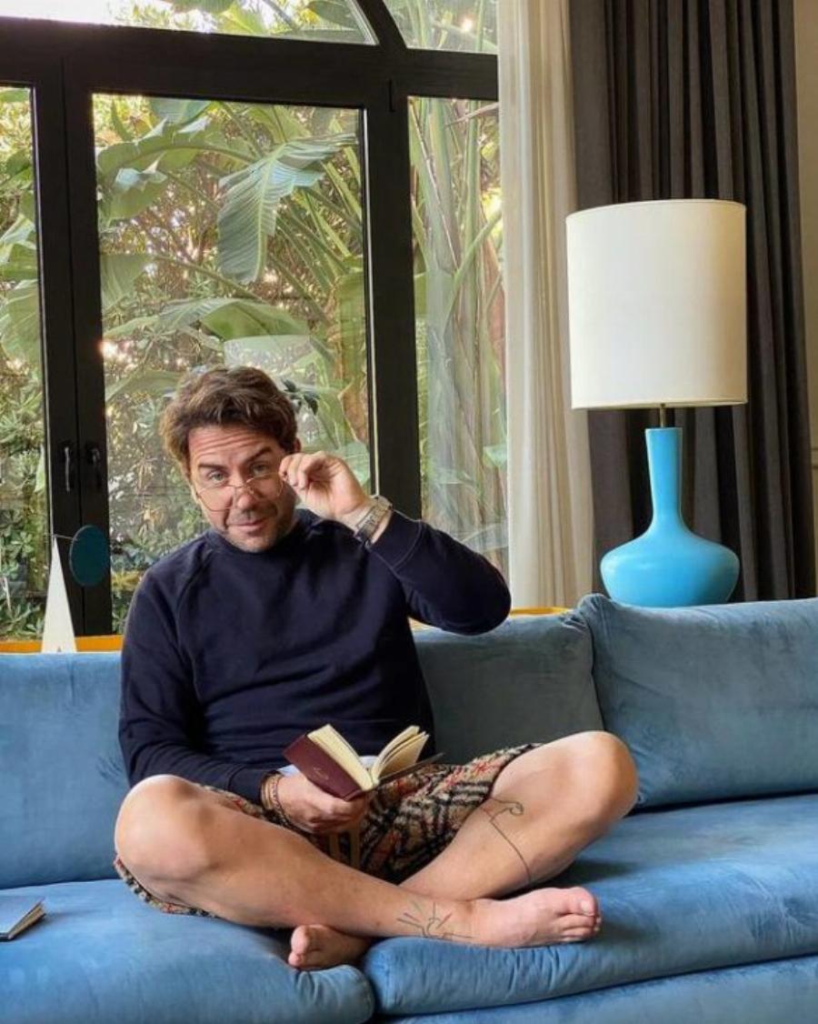 Γιώργος Μαζωνάκης: Το παλάτι του στη Βούλα, η απίθανη διακόσμηση, τα εντυπωσιακά έπιπλα, οι ιδιαίτερες πινελιές και στα σπάνια αντικείμενα