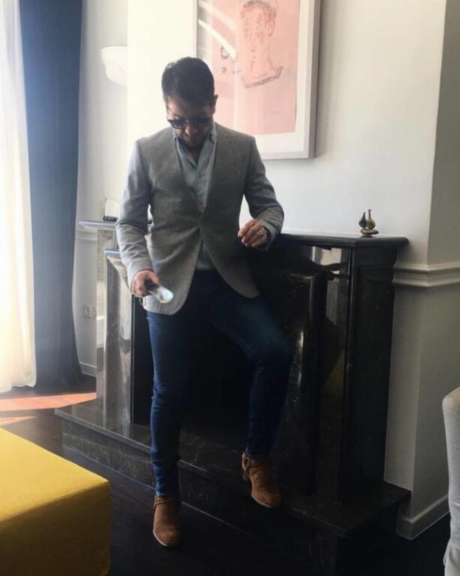 Γιώργος Μαζωνάκης: Το παλάτι του στη Βούλα, η απίθανη διακόσμηση, τα εντυπωσιακά έπιπλα, οι ιδιαίτερες πινελιές και στα σπάνια αντικείμενα