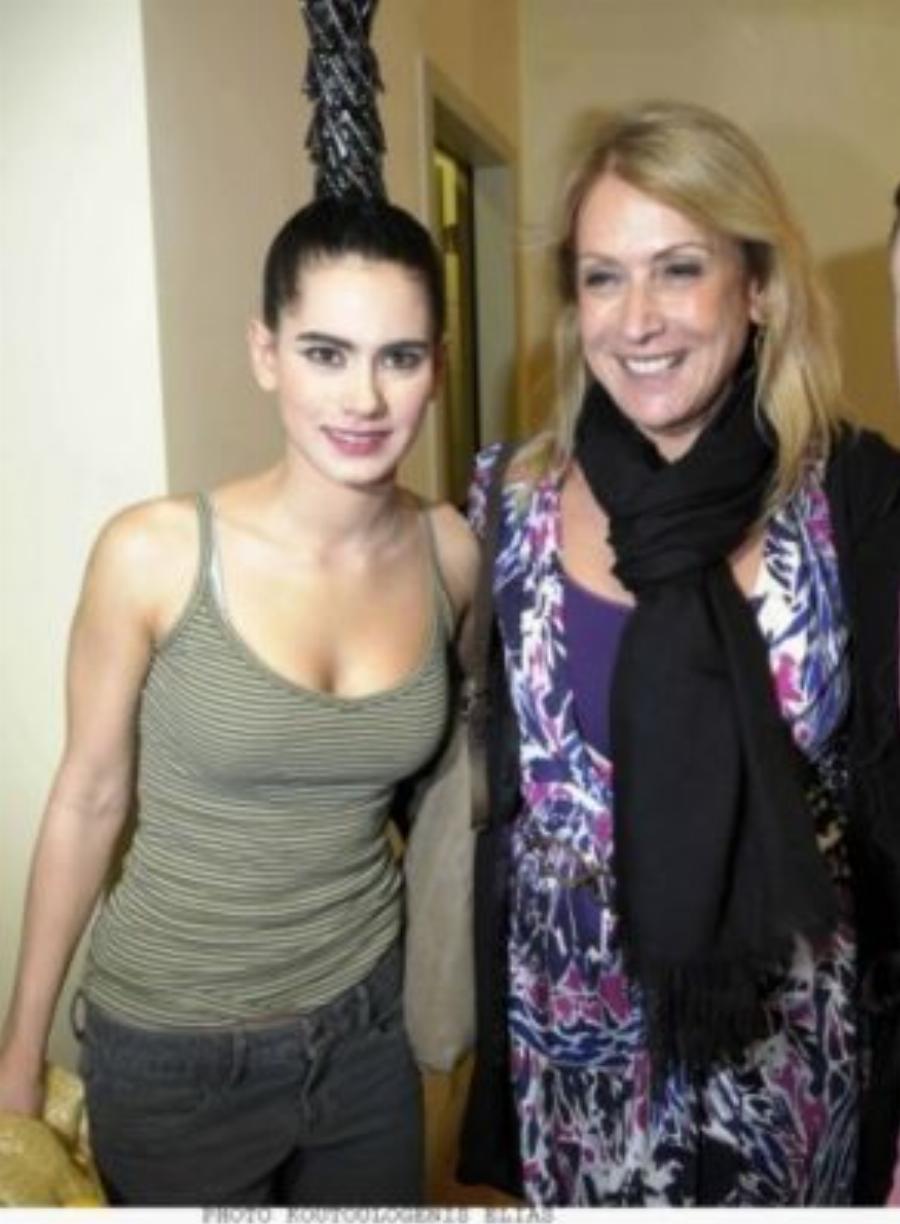 Γιώργος Νταλάρας: Η δουλειά που έπιασε από 7 ετών, το πραγματικό όνομα, η επεισοδιακή γνωριμία με τη γυναίκα του και ο ρόλος του παππού