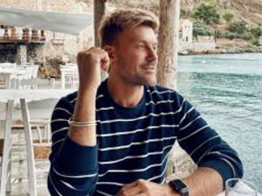 Σπύρος Σούλης: Η πορεία στην τηλεόραση, οι φορές που παραλίγο να γίνει πατέρας, το Survivor 13 χρόνια πριν, η λιποθυμία και οι πληγές στην πλάτη