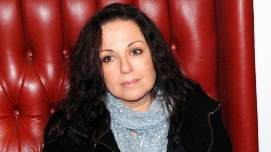 Κοραλία Καράντη: Το πραγματικό της όνομα, η συγγενείς στην Αφρική, ο γάμος στις 11 το βράδυ, τα 2 διαζύγια και ο γιος της