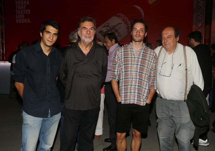 Λάκης Κομνηνός: Ο μικρότερος γιος του, Δημήτρης, έγινε 27 – Πήρε την γοητεία και την ομορφιά του πατέρα του