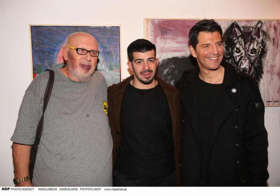 Λάκης Παπαδοπούλος: Ο Λάκης με τα ψηλά ρεβέρ, η μεγάλη καριέρα στη δισκογραφία, ο 23χρονος ζωγράφος γιος και το σημάδι στο πρόσωπο