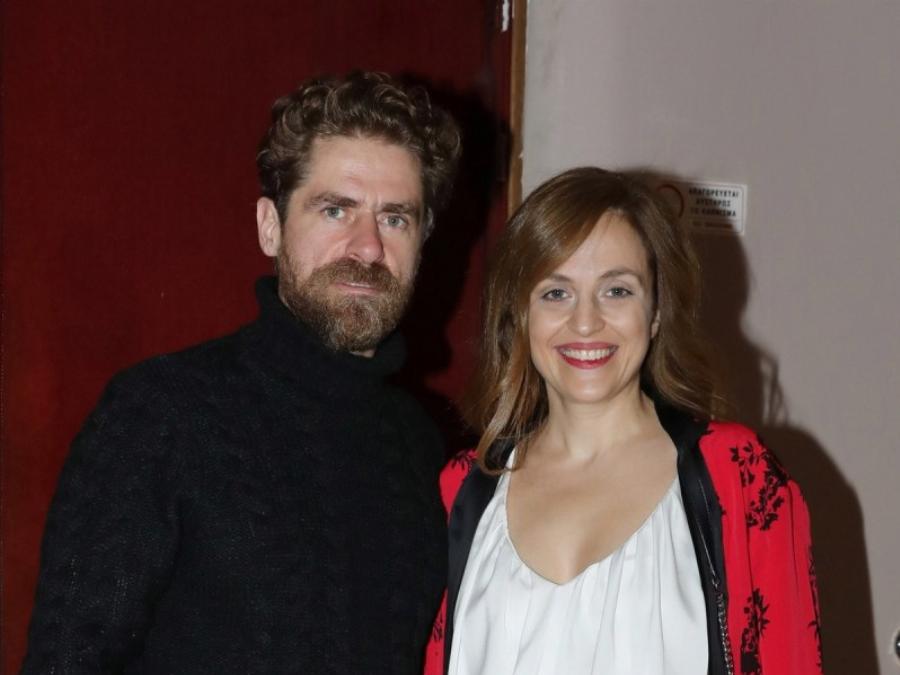 Ποια είναι η γυναίκα που έκλεψε την καρδιά του «Μαθιού» – Κούκλα και ηθοποιός η σύζυγος του Δημήτρη Λάλου