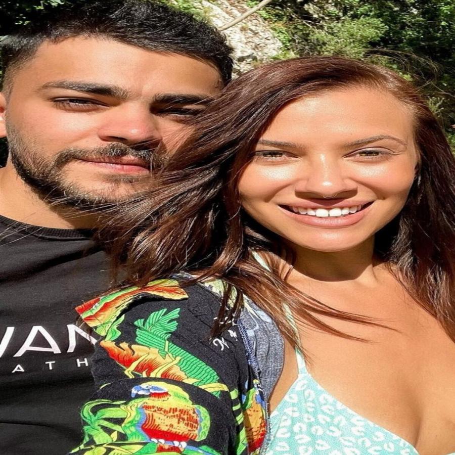 Λάουρα Νάργες – Χρήστος Σαντικάι: Η γνωριμία τους, η διαφορά ηλικίας και η εγκυμοσύνη