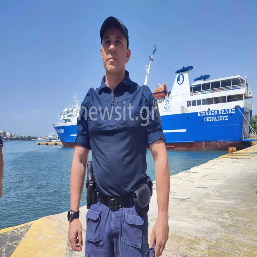 Διάσωση 5χρονου κοριτσιού στον Πειραιά: «Βούτηξα χωρίς να το σκεφτώ» λέει ο λιμενικός που έσωσε την 5χρονη