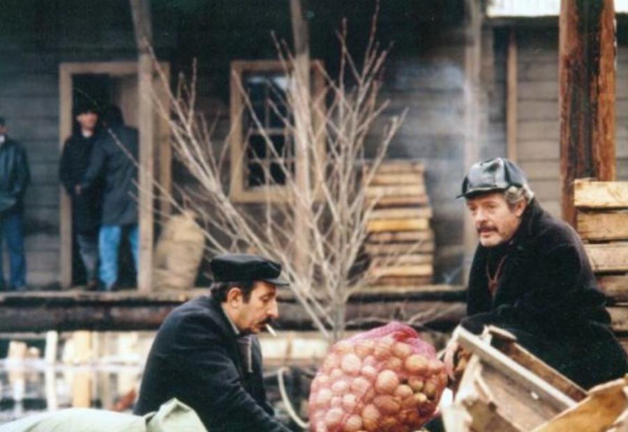 Μιχάλης Γιαννάτος: Η περιοδεία με τον Θανάση Βέγγο, η καριέρα στο Χόλιγουντ, η όμορφη οικογένεια και το άδοξο τέλος το 2013