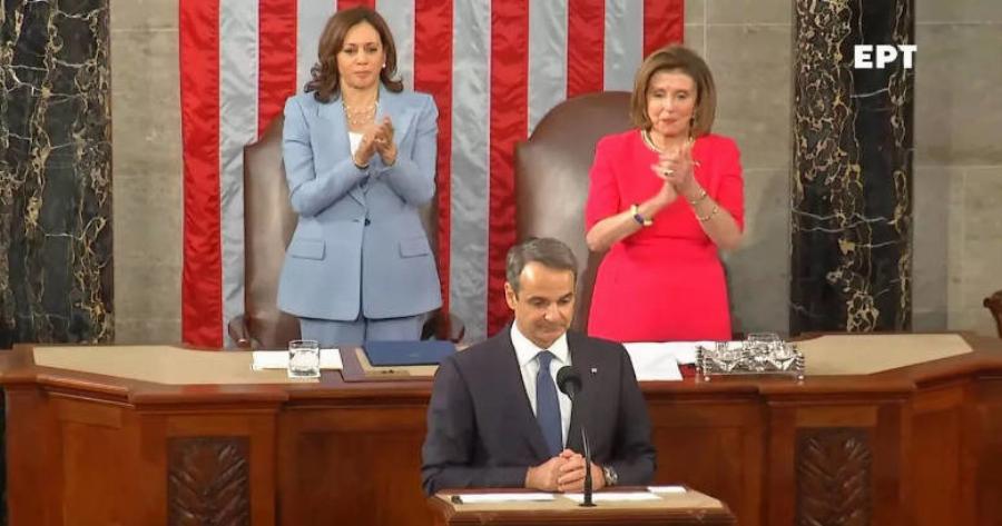 Τριάντα τρεις φορές χειροκρότησαν τον πρωθυπουργό τα μέλη του Αμερικανικού Κογκρέσου