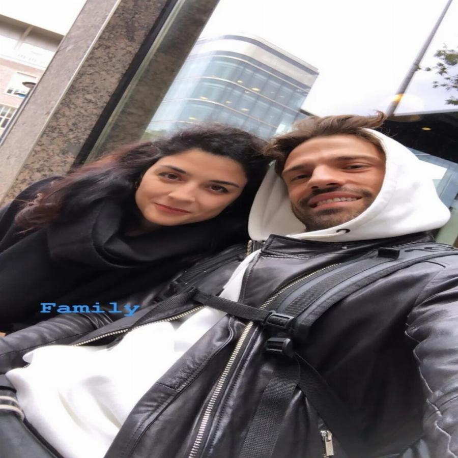 Κωνσταντίνος Αργυρός: Η σπάνια εικόνα με την αδελφή του – Είναι δικηγόρος και εντυπωσιάζει με την ομορφιά της