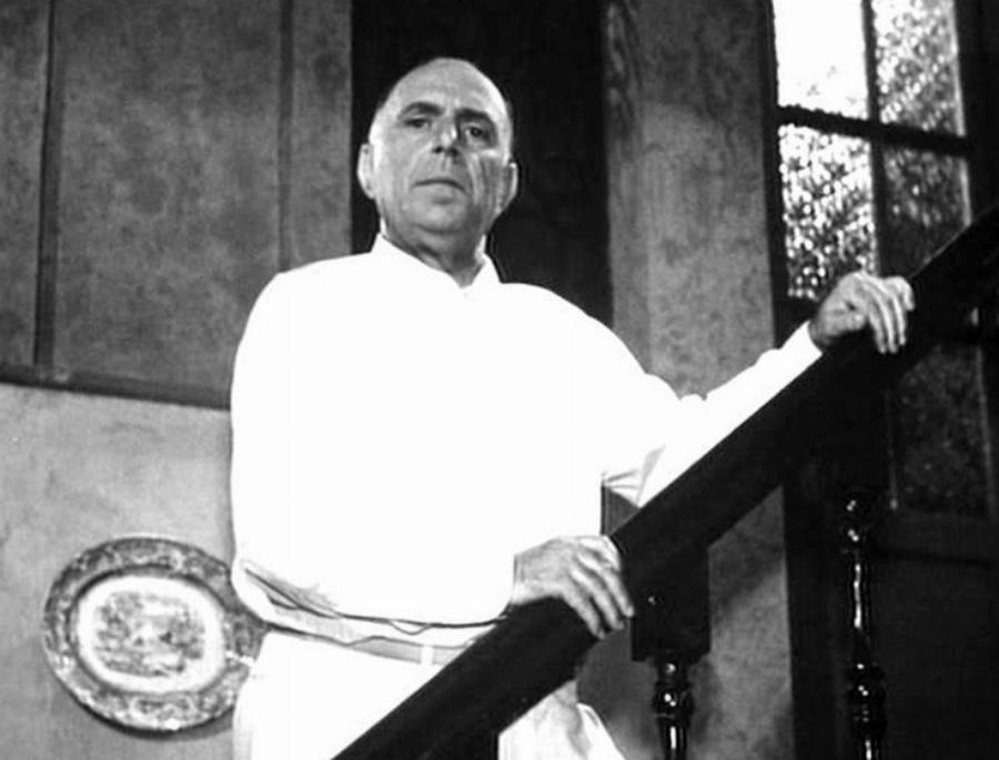 Ορέστης Μακρής: Ο «μπεκρής» του σινεμά, που δεν έπινε γουλιά, η σπουδές στη μουσική, ο λόγος που εγκατέλειψε την υποκριτική και το άδοξο τέλος