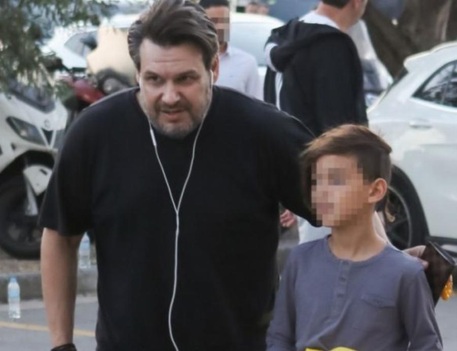 Πάνος Κιάμος: Ο γάμος των 12 ετών, το ξαφνικό διαζύγιο, τα παιδιά, ο θάνατος θαυμαστή που τον τσάκισε και τα μεγάλα λάθη της καριέρας του